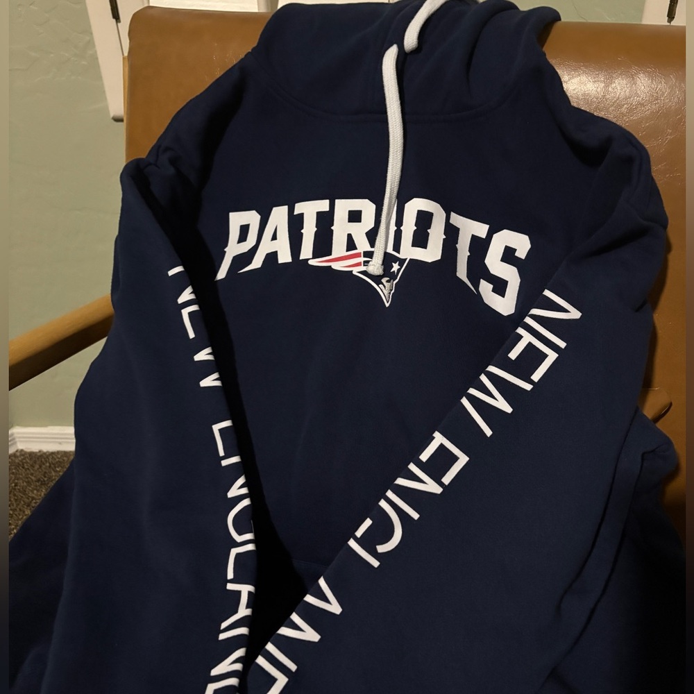 Gildan Navy Hoodie with Drawstrings